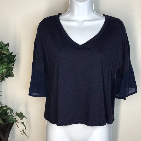 Bobeau Crop Top | Navy | MP - Picture 7 of 7